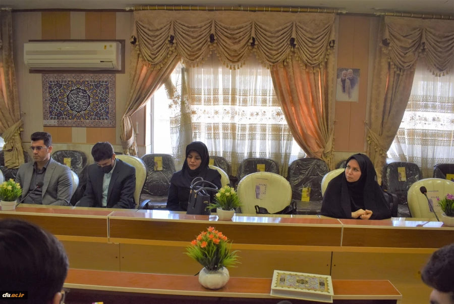 آئین تکریم و معارفه معاون آموزشی پردیس شهید رجایی کرمانشاه برگزار شد. 8