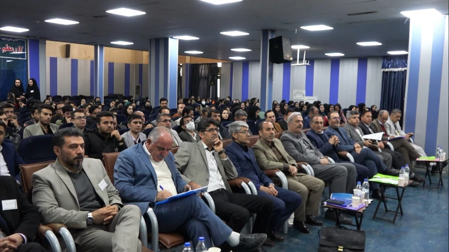 چهارمین همایش ملی دانش آموزش محتوا (pck) در کلاس های چند پایه
 6