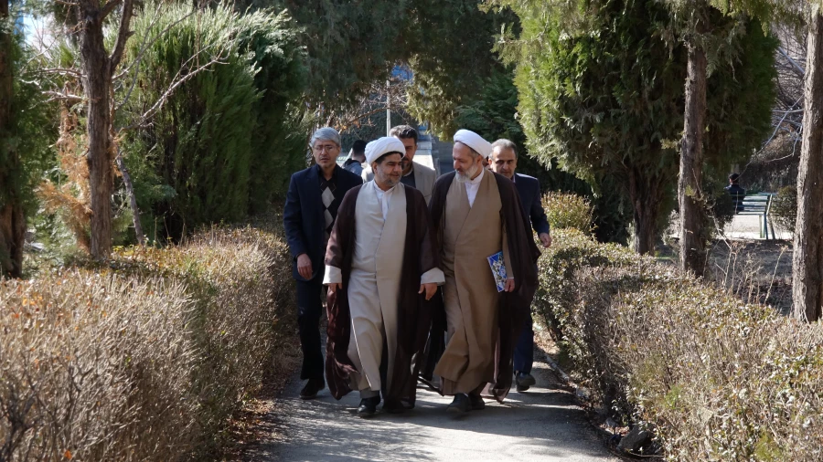 بازدید از امکانات و زیرساخت های دانشگاه فرهنگیان استان کردستان
 4