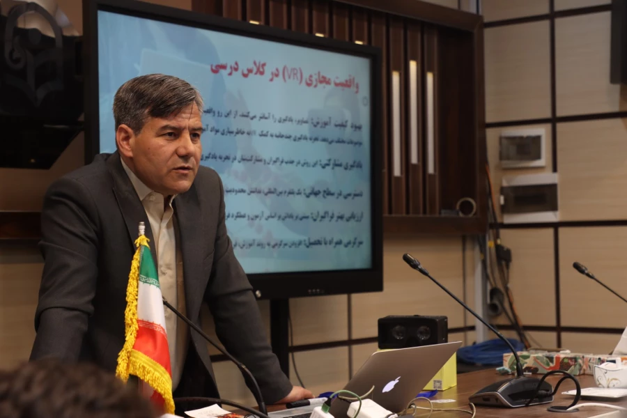 دومین همایش ملی آموزش علوم تجربی
 19