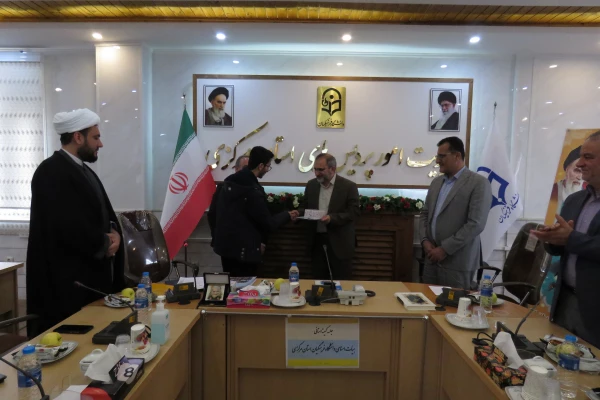 چهاردهمین جلسه کمیته استانی هیات امنا
 6