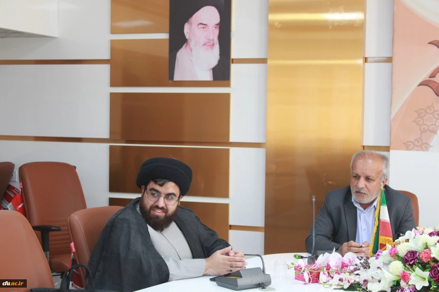 رئیس حوزه اسلامی دانشگاهیان کشور:
نظامنامه حوزه اسلامی دانشگاه فرهنگیان رونمایی می شود 3