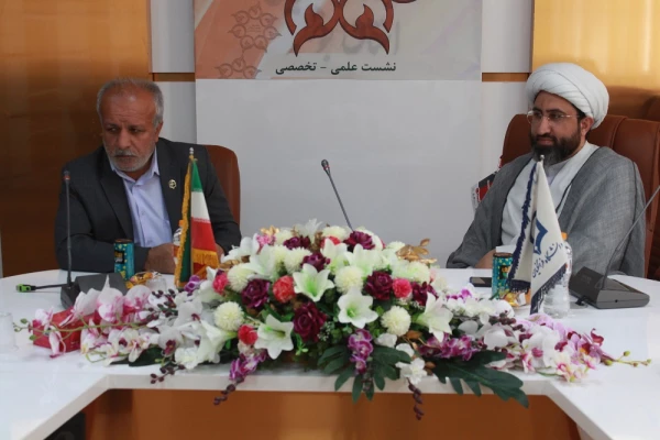 رئیس حوزه اسلامی دانشگاهیان کشور:
نظامنامه حوزه اسلامی دانشگاه فرهنگیان رونمایی می شود 6