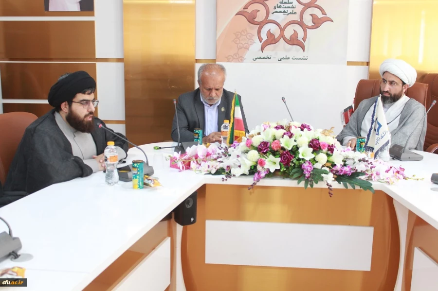 رئیس حوزه اسلامی دانشگاهیان کشور:
نظامنامه حوزه اسلامی دانشگاه فرهنگیان رونمایی می شود 8