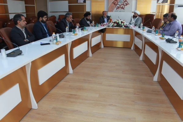 رئیس حوزه اسلامی دانشگاهیان کشور:
نظامنامه حوزه اسلامی دانشگاه فرهنگیان رونمایی می شود 9