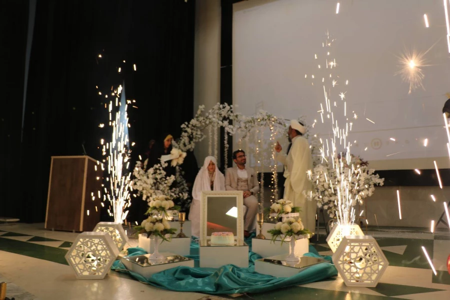 رئیس دانشگاه فرهنگیان استان بوشهر:
جشن ازدواج دانشجویی 48 زوج دانشجوی این دانشگاه برگزار شد 2