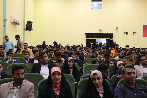 رئیس دانشگاه فرهنگیان استان بوشهر:
جشن ازدواج دانشجویی 48 زوج دانشجوی این دانشگاه برگزار شد 4