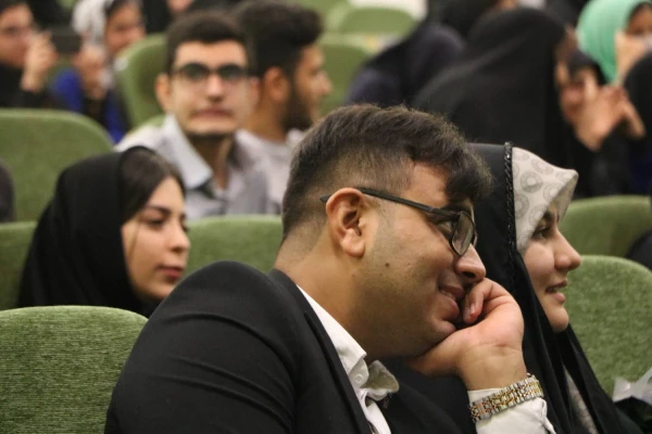 رئیس دانشگاه فرهنگیان استان بوشهر:
جشن ازدواج دانشجویی 48 زوج دانشجوی این دانشگاه برگزار شد 6