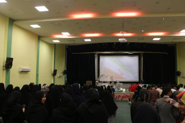 رئیس دانشگاه فرهنگیان استان بوشهر:
جشن ازدواج دانشجویی 48 زوج دانشجوی این دانشگاه برگزار شد 13