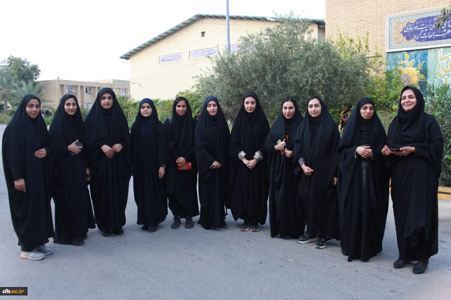 با حضور رئیس دانشگاه فرهنگیان استان بوشهر؛
دانشجومعلمان این دانشگاه به اردوی راهیان نور اعزام شدند 11