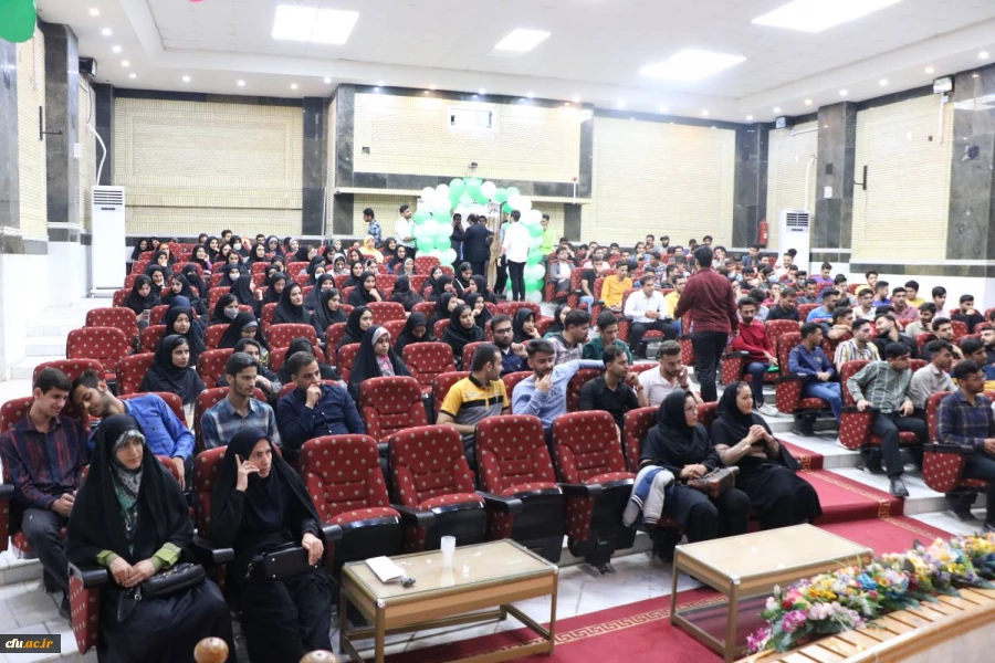 
با حضور مسئولان و دانشجویان دانشگاه فرهنگیان استان بوشهر؛
جشن بزرگ میلاد امام زمان (عج) برگزار شد 3