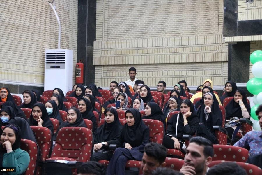 
با حضور مسئولان و دانشجویان دانشگاه فرهنگیان استان بوشهر؛
جشن بزرگ میلاد امام زمان (عج) برگزار شد 6