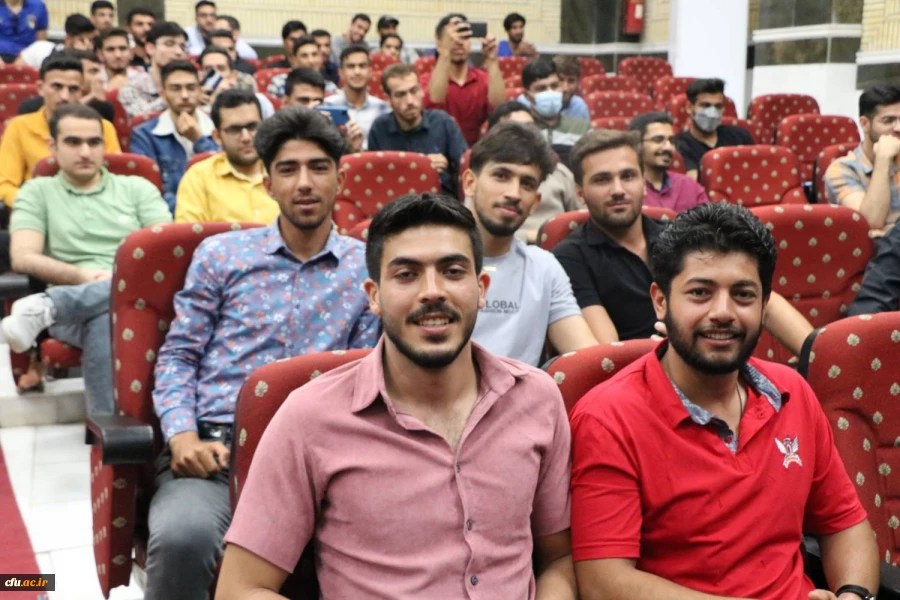 
با حضور مسئولان و دانشجویان دانشگاه فرهنگیان استان بوشهر؛
جشن بزرگ میلاد امام زمان (عج) برگزار شد 18