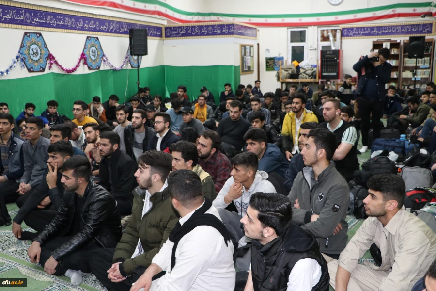 اعزام دانشجویان پردیس های الزهرا(س) و پردیس علامه امینی دانشگاه فرهنگیان آذربایجان شرقی در قالب اردوی راهیان نور به مناطق عملیاتی کشور جنوب  2