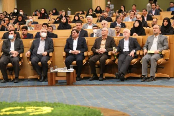 تقدیر از برگزیدگان ادوار و برترین های سی امین دوره جشنواره دانشجوی نمونه کشوری ذرسالن همایش های جمهوری اسلامی (اجلاس سران) 2