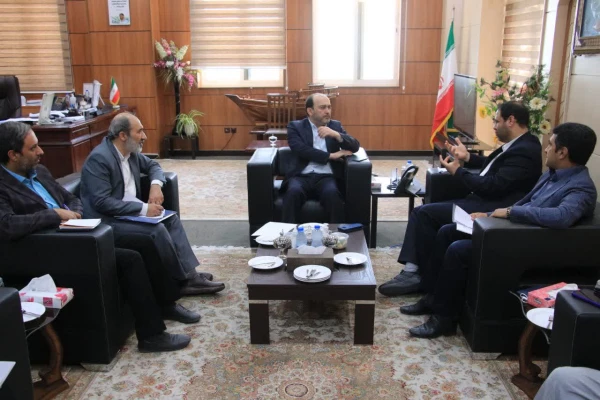 مشارکت در توسعه فضاهای آزمایشگاهی دانشگاه فرهنگیان استان  4