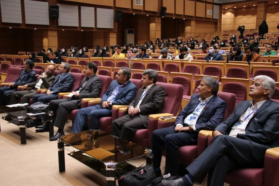 دکتر توان در همایش pck در آموزش زبان انگلیسی از برگزاری ۱۹ همایش pck در ۱۹ رشته مختلف خبر داد 3