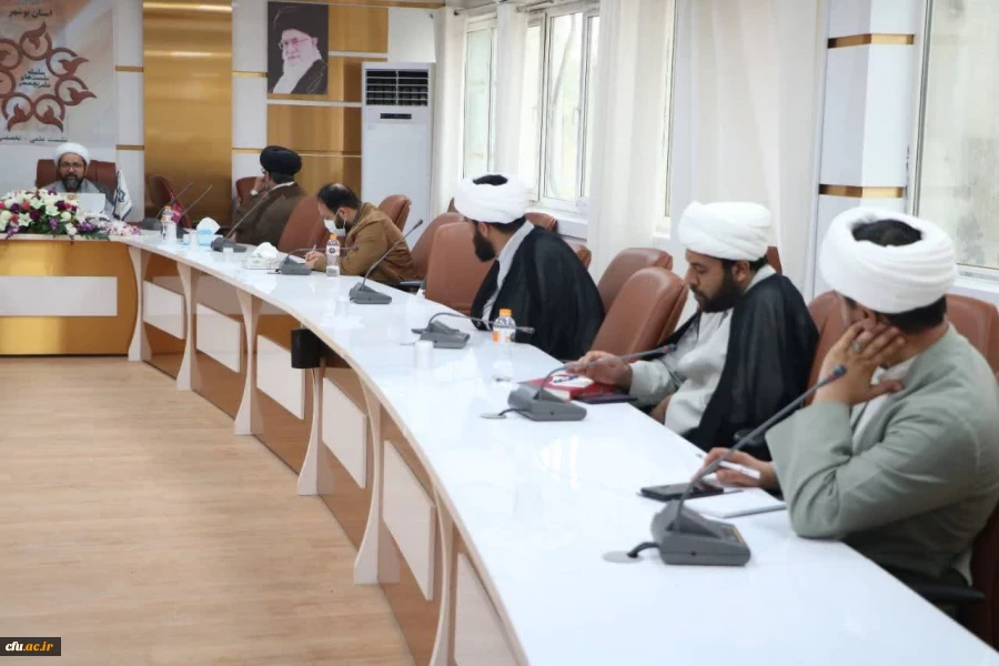 با حضور مدیر امور مبلغان نهاد نمایندگی مقام معظم رهبری در دانشگاه ها:
دوره تربیت مربی مبلغ دانشگاهی در استان بوشهر برگزار شد 16