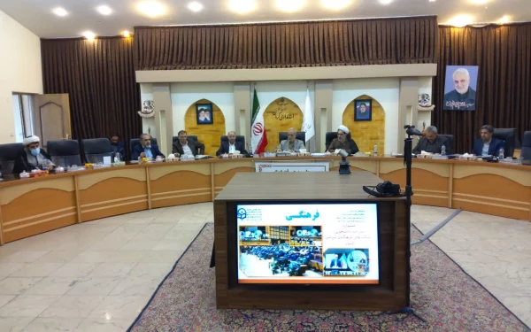 تاکید استاندار کرمان بر آغاز عملیات ساخت دانشگاه جامع فرهنگیان کرمان 4