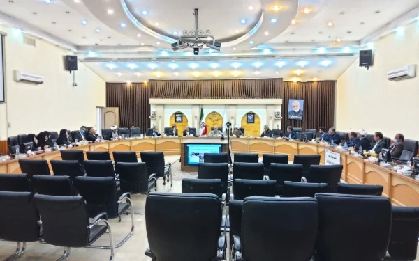 تاکید استاندار کرمان بر آغاز عملیات ساخت دانشگاه جامع فرهنگیان کرمان 8