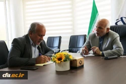 در نشست با نماینده بوشهر، گناوه و دیلم در مجلس شورای اسلامی تاکید شد؛
ضرورت تقویت زیرساخت های دانشگاه فرهنگیان استان بوشهر 3