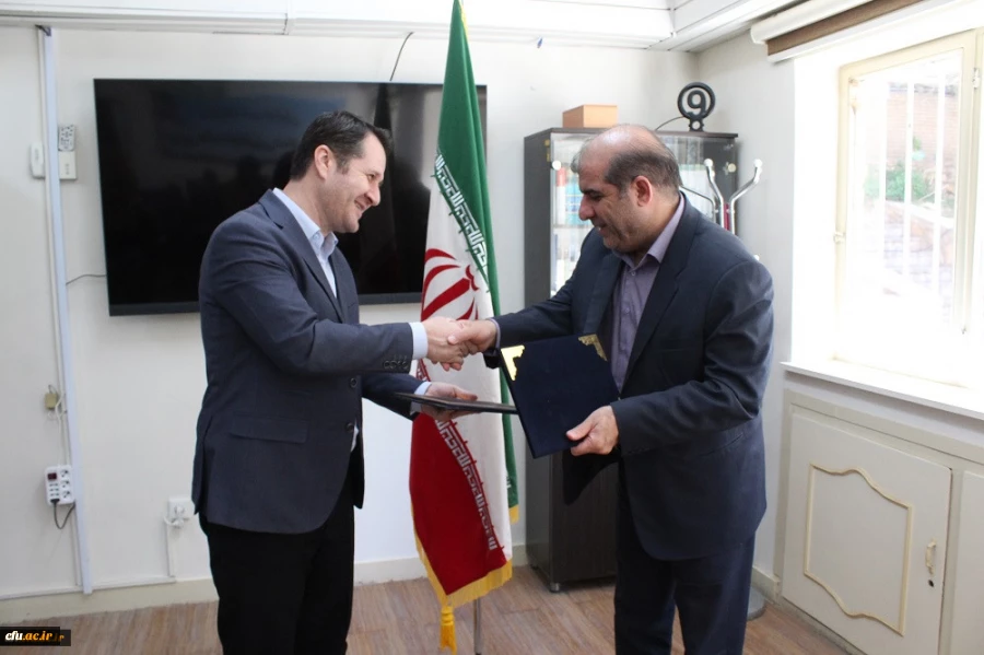 تفاهم نامه همکاری بین دانشگاه فرهنگیان و جهاد دانشگاهی لرستان 2