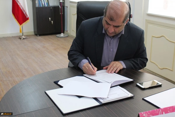 تفاهم نامه همکاری بین دانشگاه فرهنگیان و جهاد دانشگاهی لرستان 5