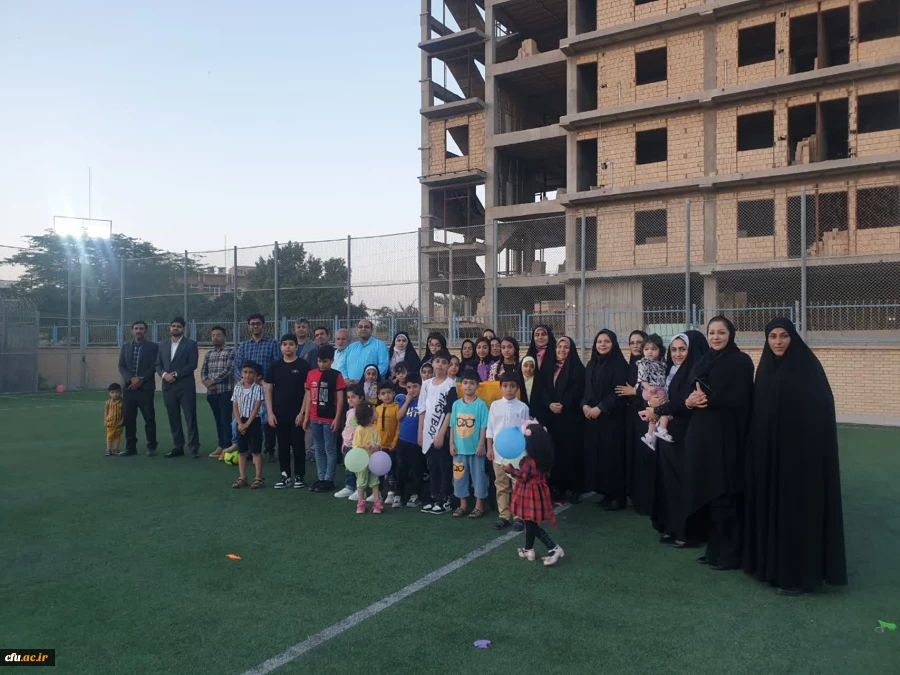 با حضور خانواده ها؛
ضیافت افطاری کارکنان و اعضای هیات علمی دانشگاه فرهنگیان استان بوشهر برگزار شد 7