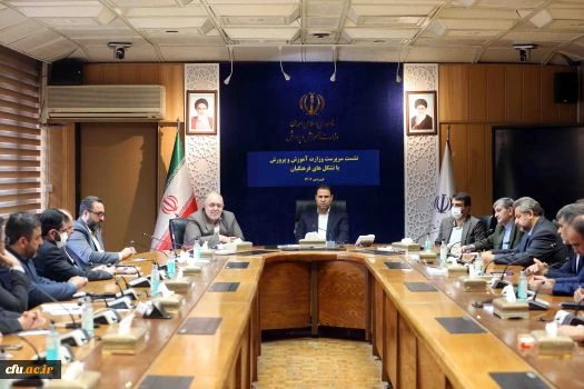 حکمرانی در آموزش و پروش با مشارکت معلمان و خانواده ها و شنیدن صدای آنها به سرمنزل مقصود می رسد 2