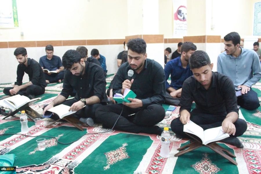 
برای نخستین بار در دانشگاه فرهنگیان استان بوشهر؛
آئین سینه زنی سنتی بوشهری با حضور یکی از مداحان برجسته استان برگزار شد 8