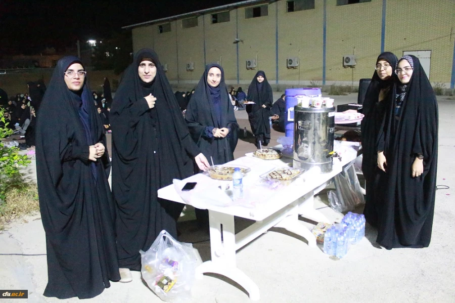 
برای نخستین بار در دانشگاه فرهنگیان استان بوشهر؛
آئین سینه زنی سنتی بوشهری با حضور یکی از مداحان برجسته استان برگزار شد 19