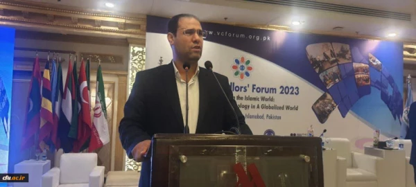 معلم اصلی ترین عامل تحول نظام تعلیم و تربیت
 4