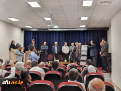 
به کوشش استاد دانشگاه فرهنگیان استان بوشهر؛
کتاب اشعار علامه سید عبدالله بلادی بوشهری رونمایی شد 8