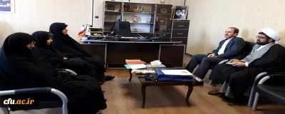  در دیدار مدیر کل کمیته امداد امام خمینی(ره) زنجان با مدیر امور پردیس های دانشگاه فرهنگیان تصویب شد:

بازدید دانش آموزان تحت پوشش کمیته امداد  از دانشگاه فرهنگیان، برای آشنایی با  این دانشگاه 