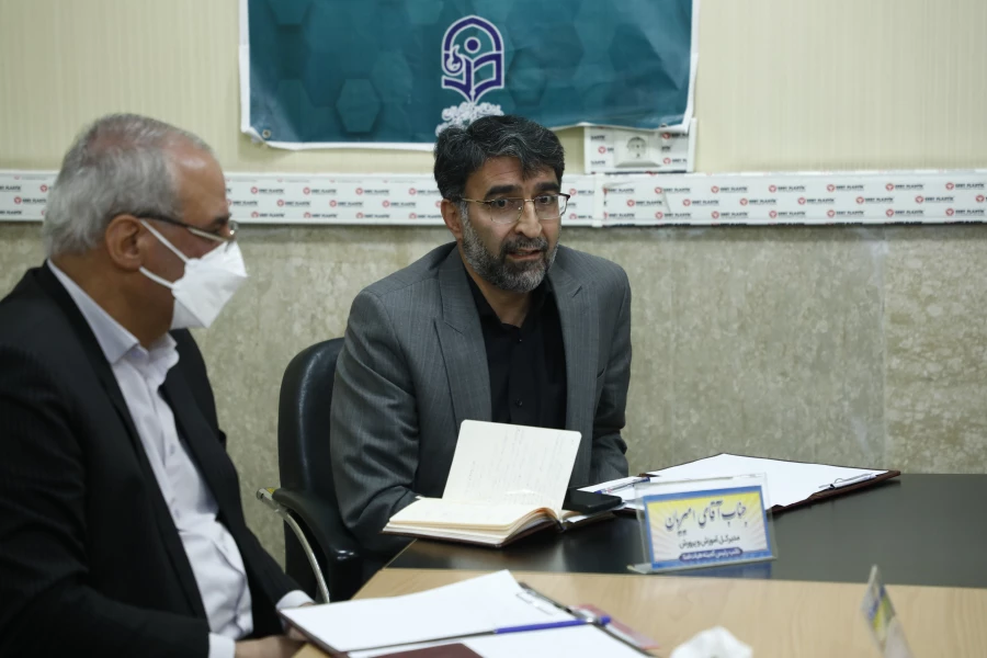 جلسۀ کمیتۀ استانی هیئت امنای دانشگاه فرهنگیان استان چهارمحال و بختیاری برگزارشد. 5