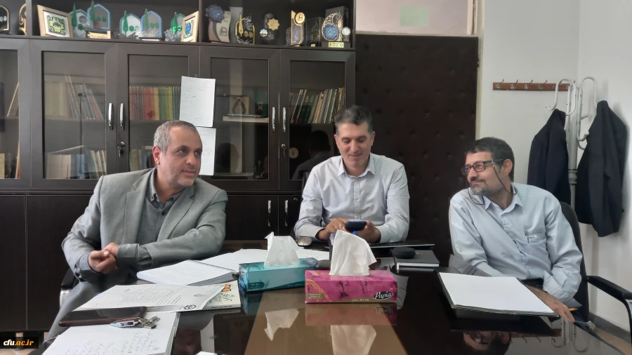 بررسی فراخوان عمومی و اختصاصی شورای پژوهش وکمیته دستگاهی کرسی های نظریه پردازی، نقد و مناظره در جلسه شورای مدیران معاونت پژوهش و فناوری 3