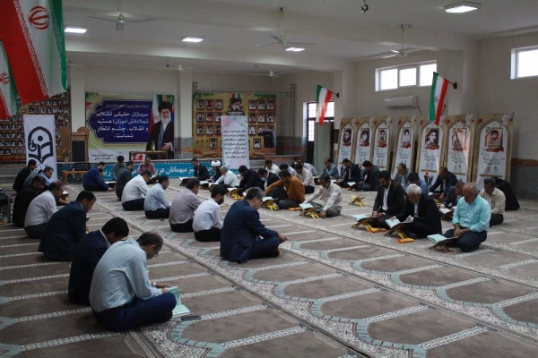 به میزبانی دانشگاه فرهنگیان استان بوشهر؛
برگزاری محفل انس با قرآن کریم مدیران و کارکنان حراست دستگاه های اجرایی 11