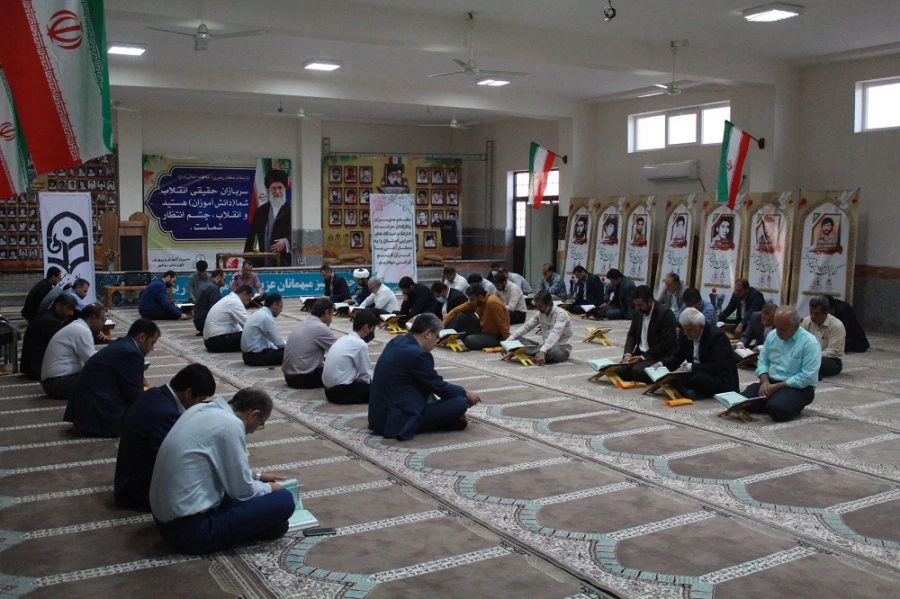 به میزبانی دانشگاه فرهنگیان استان بوشهر؛
برگزاری محفل انس با قرآن کریم مدیران و کارکنان حراست دستگاه های اجرایی 11