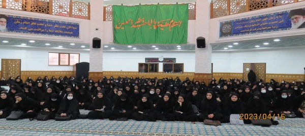  ویژه برنامه ضیافت نور