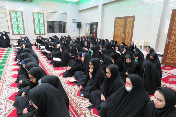 محفل انس با قرآن کریم
 10