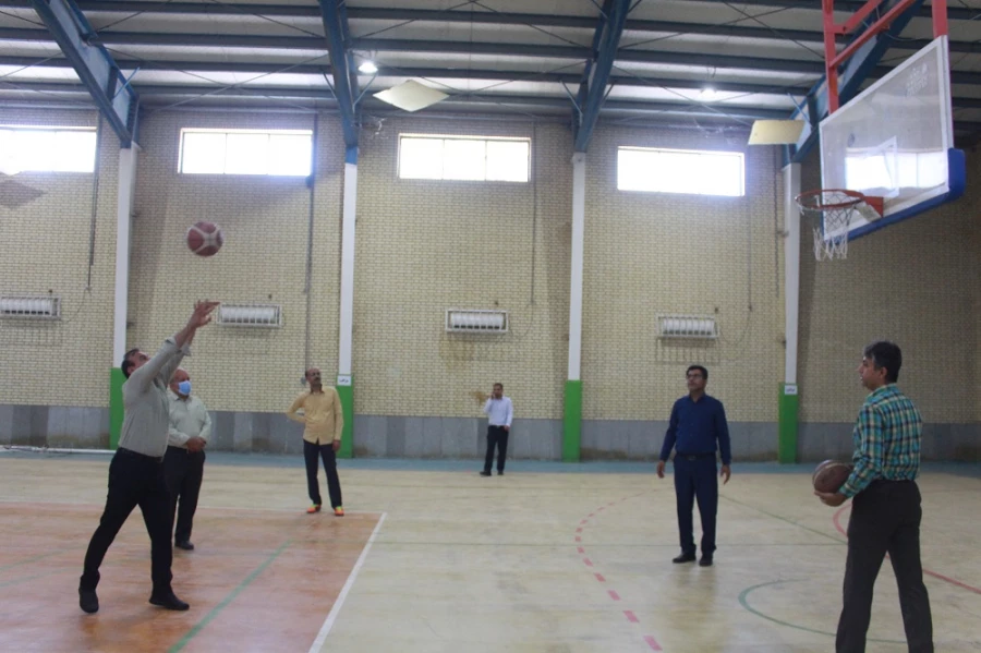 در دانشگاه فرهنگیان استان بوشهر؛
جشنواره ورزشی جام رمضان کارکنان برگزار شد 2