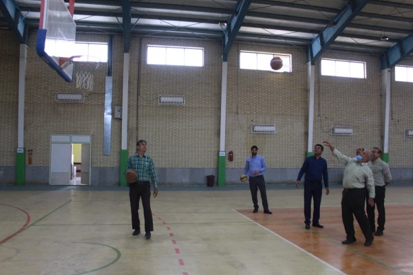 در دانشگاه فرهنگیان استان بوشهر؛
جشنواره ورزشی جام رمضان کارکنان برگزار شد 5