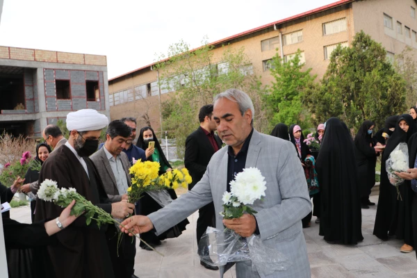 برگزاری مراسم «ضیافت شهدا» در پردیس های دانشگاه فرهنگیان  آذربایجان شرقی 6