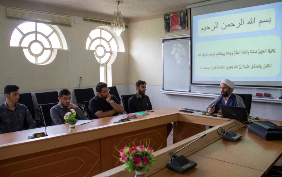 دوره ضمن خدمت فرهنگی _آموزشی ( یاران موعود)
 2