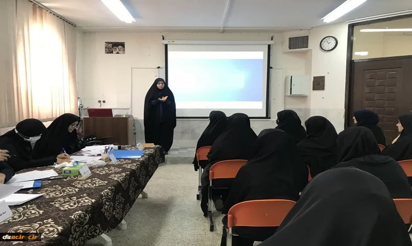 برگزاری مرحله استانی دهمین جشنواره تدریس برتر استان قم 5