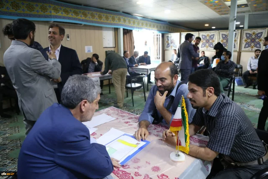 برپایی چهارمین میزخدمت استاندار فارس ویژه جوانان و دانشجویان در دانشگاه فرهنگیان پردیس شهید رجایی شیراز
 3