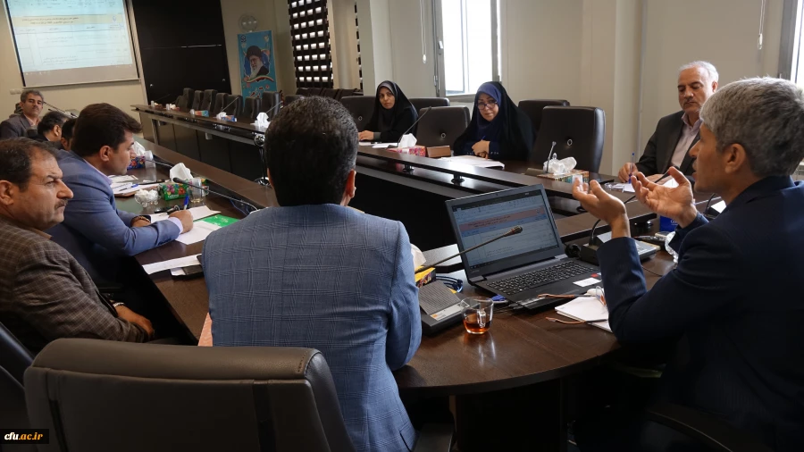 بررسی محور ها و شاخص های رهنامه ارزیابی دانشگاه فرهنگیان کردستان
 4