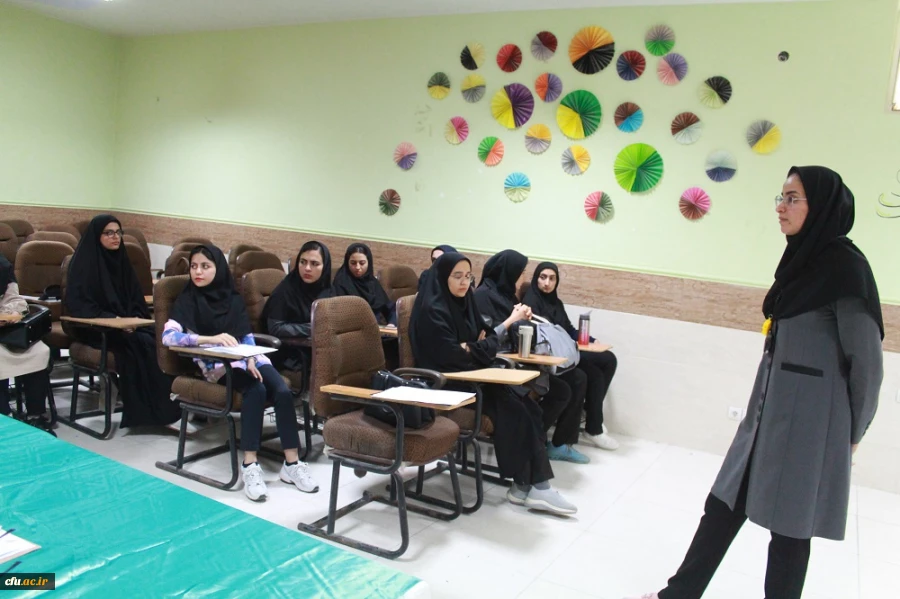 سرپرست دانشگاه فرهنگیان استان بوشهر:
برگزاری دهمین جشنواره تدریس برتر دانشجویان دانشگاه فرهنگیان 7