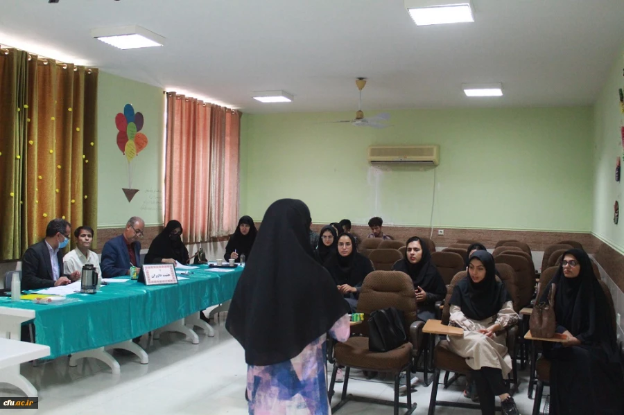 سرپرست دانشگاه فرهنگیان استان بوشهر:
برگزاری دهمین جشنواره تدریس برتر دانشجویان دانشگاه فرهنگیان 10