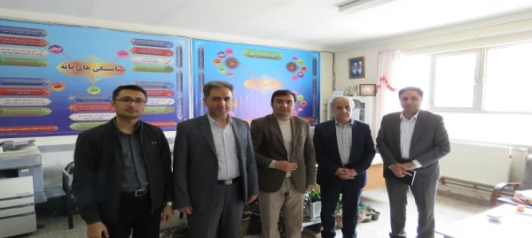 بازدید مسئولان و مدیران گروه های آموزشی دانشگاه فرهنگیان اردبیل از مدارس مجری طرح کارورزی